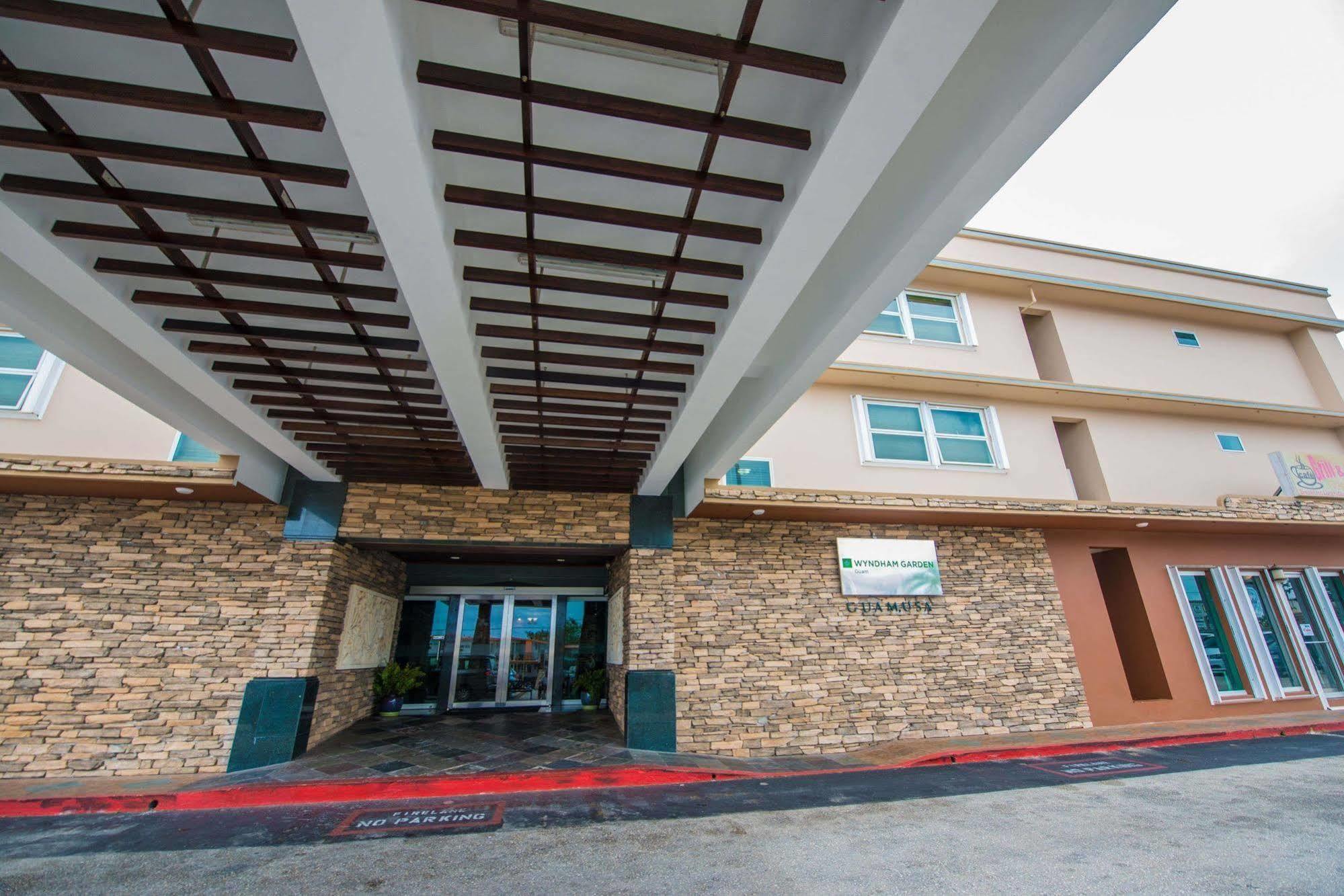Hotel Wyndham Garden Guam Tamuning Exterior foto